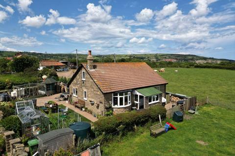 2 bedroom detached bungalow for sale, Lindholme, Millbeck, Fylingdales