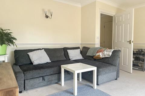 2 bedroom flat to rent, Ashley Cross, Poole