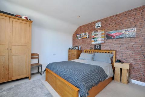20 Brook Park, Briggswath, Whitby, YO21 1RT