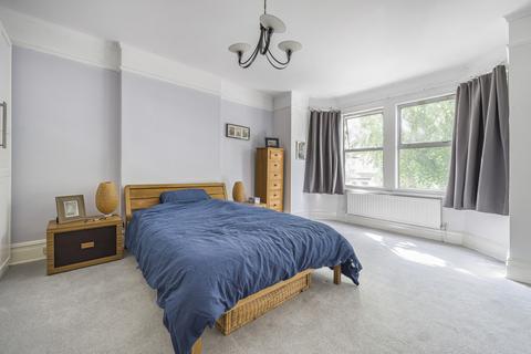 87 Egmont Road, Sutton, SM2 5JS