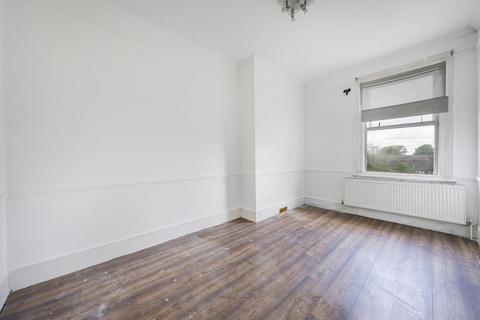 87 Egmont Road, Sutton, SM2 5JS