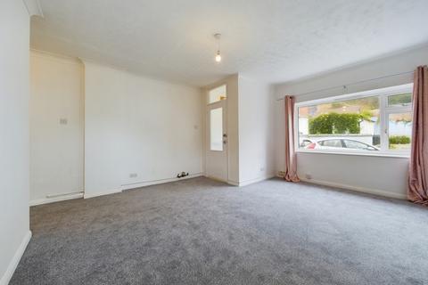 2 bedroom ground floor flat to rent, The Riviera, Sandgate