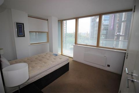 2 bedroom apartment to rent, West Point