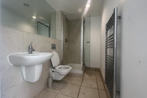 2 bedroom apartment to rent, West Point