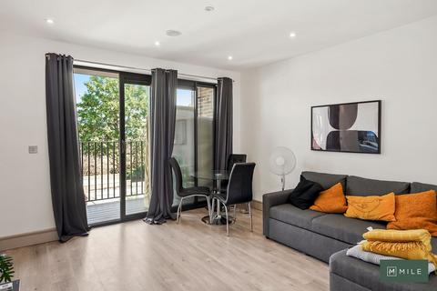 2 bedroom flat for sale, Honeywood Heights, London NW10