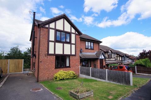 37 Lark Rise, Uttoxeter, ST14 8SZ