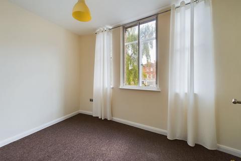 2 bedroom apartment to rent, St. Marys Gate, Derby