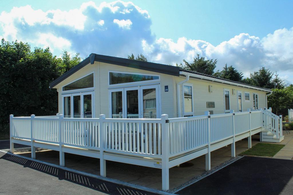 Atlantic Rise, Pentire Haven, Kilkhampton, Bude 3 bed bungalow for sale