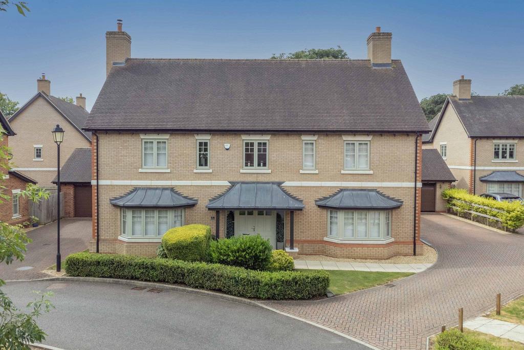 Vawser Crescent, Peterborough, PE3 6 bed detached house for sale £