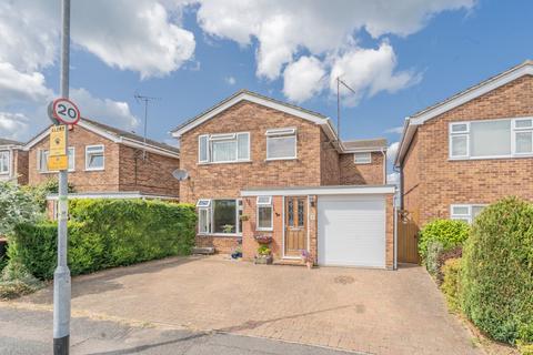 9 Woodside Way, Leighton Buzzard, LU7 2PN