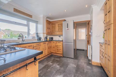 9 Woodside Way, Leighton Buzzard, LU7 2PN