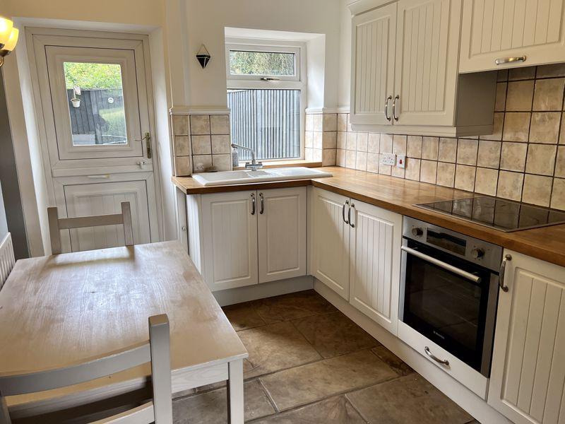 Dining kitchen