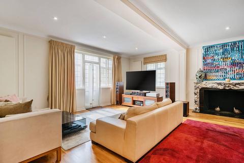 Queens Gate Terrace, South Kensington, London, SW7