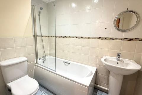 2 bedroom flat to rent, Westfield Terrace, Sheffield, South Yorkshire, UK, S1