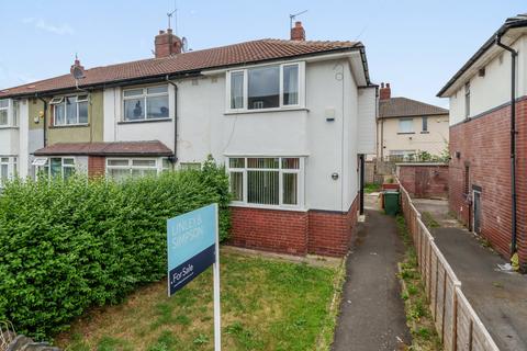 26 Brooklyn Place, Armley, Leeds, LS12 2BT
