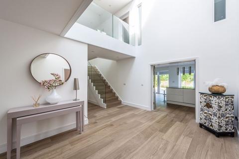 5 bedroom detached house for sale, Keswick Road, Bookham, Surrey