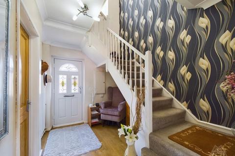 513 Broxburn Drive, South Ockendon, RM15 5QA