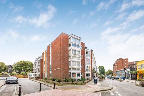 2 bedroom ground floor flat for sale, Palmerston Road, Southsea