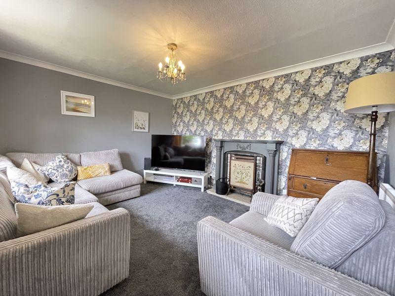 WOMBOURNE. Hazel Grove. 3 bed end of terrace house £225,000