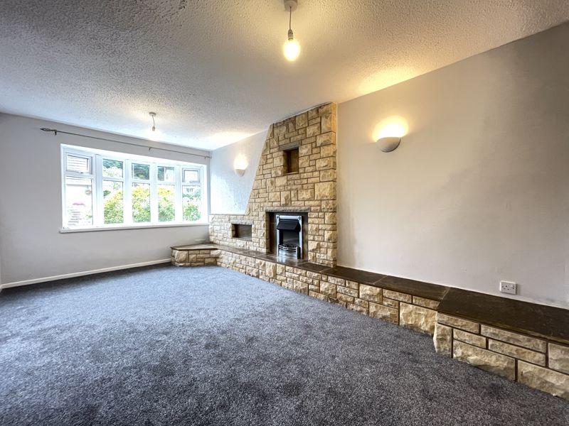 WOMBOURNE, Redcliffe Drive 2 bed detached bungalow for sale £283,950