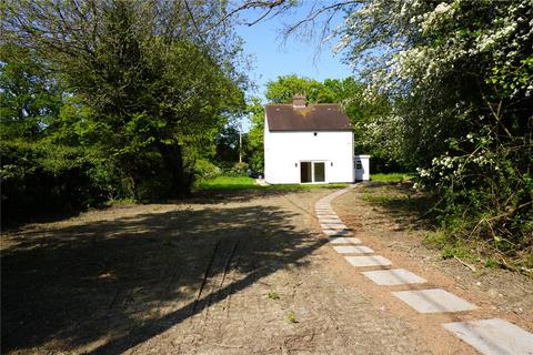 4 bedroom detached house to rent, Fontridge Lane, Etchingham