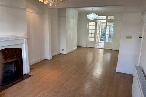 undefined, Rickmansworth Road, Pinner, HA5