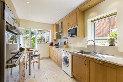 24 Pinewood Avenue, Sevenoaks, TN14 5AF