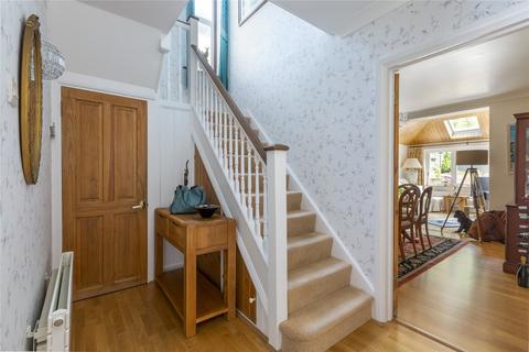 24 Pinewood Avenue, Sevenoaks, TN14 5AF
