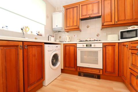 35 Chalkdown, Luton, LU2 7FH