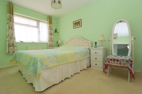 35 Chalkdown, Luton, LU2 7FH