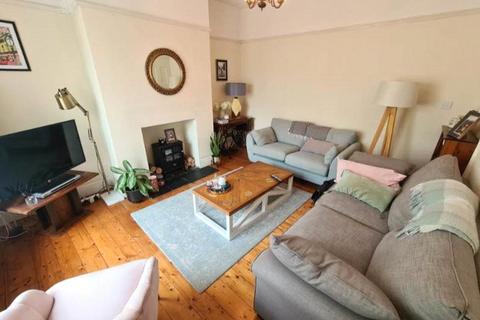 3 bedroom terraced house to rent - Cosmeston Street, Cathays, Cardiff, CF24