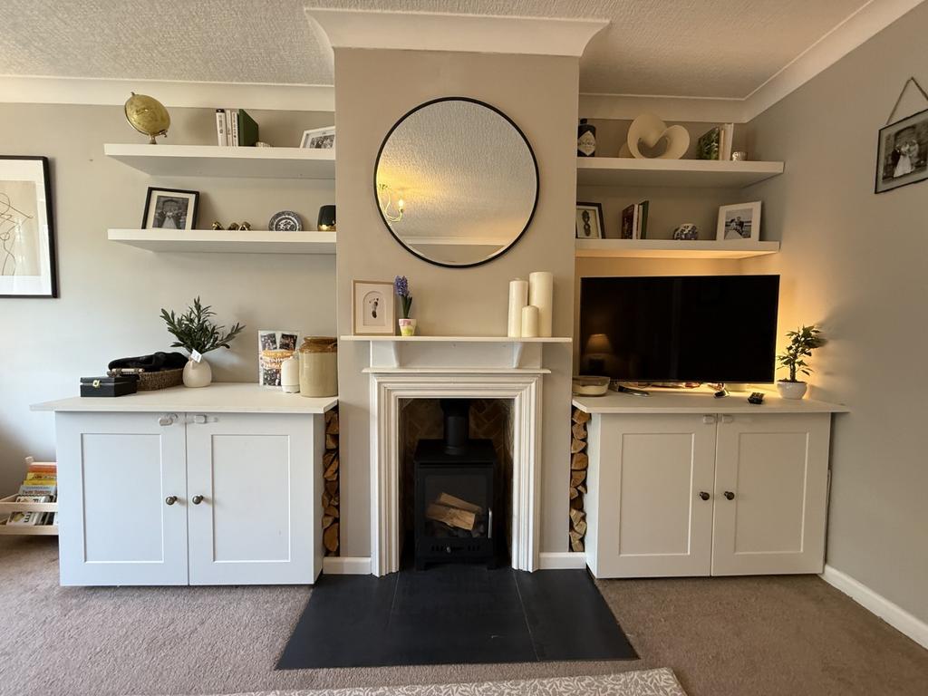 Front Lounge