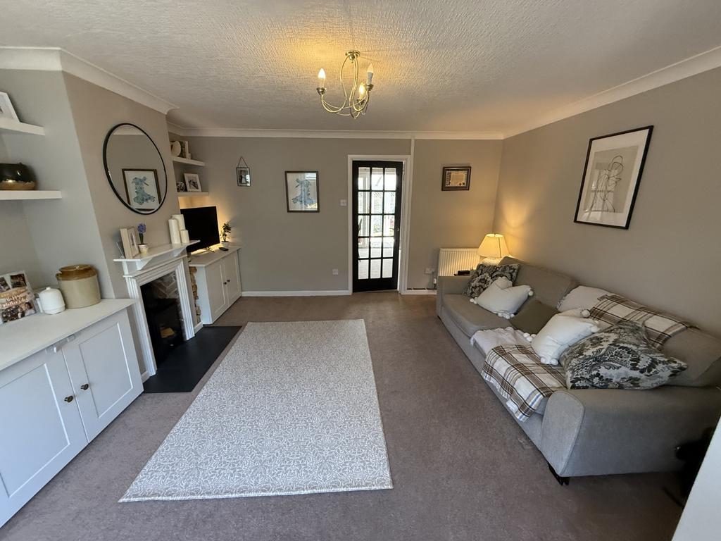 Front Lounge