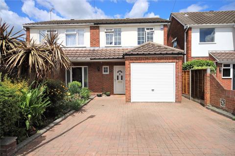 4 bedroom semi-detached house for sale, Avondale Gardens, Stanford-le-Hope, Essex, SS17