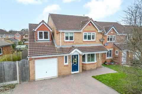 4 bedroom detached house for sale, Tingley Crescent, Tingley, Wakefield, West Yorkshire