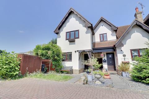 2 bedroom end of terrace house for sale, Beehive Court, Hatfield Heath, Bishop's Stortford, CM22