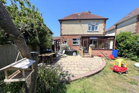 134 Alder Road, Poole, BH12 4AB