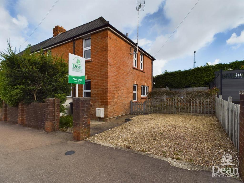 Dockham Road, Cinderford 3 bed semidetached house for sale £235,000