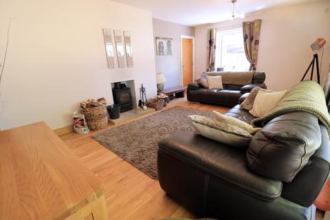 3 Lockfield Drive, Barnoldswick, BB18 6HN