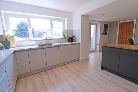 3 Lockfield Drive, Barnoldswick, BB18 6HN