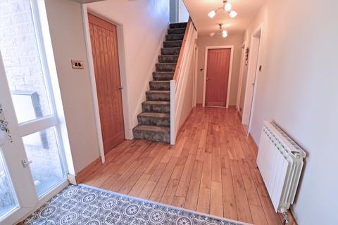 3 Lockfield Drive, Barnoldswick, BB18 6HN