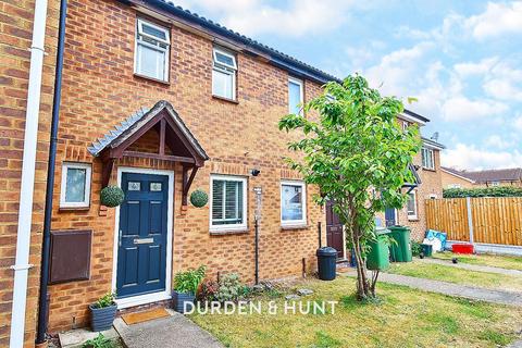 20 Heideck Gardens, Hutton, Brentwood, CM13 2UA