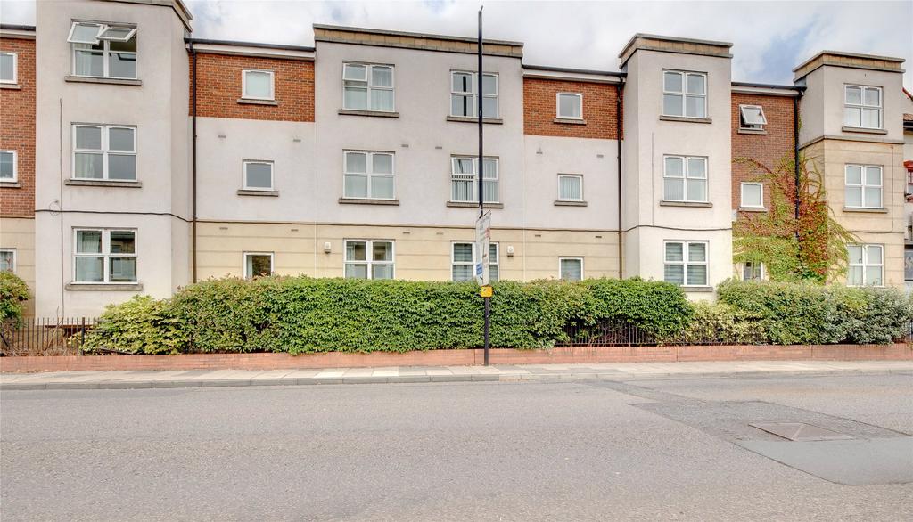 Collingwood Mews, Lansdowne Place West, Gosforth, NE3 2 bed apartment ...