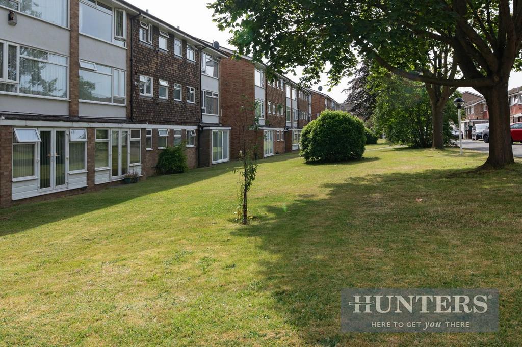 Flat 20, Westbourne Court (11 of 12).jpg
