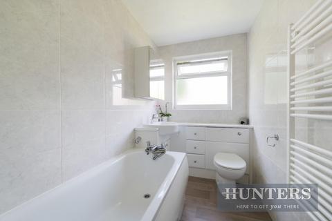 Flat 20, Westbourne Court Westbourne Avenue, Cheam, Sutton, SM3 9ED