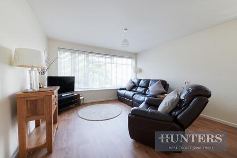Flat 20, Westbourne Court Westbourne Avenue, Cheam, Sutton, SM3 9ED