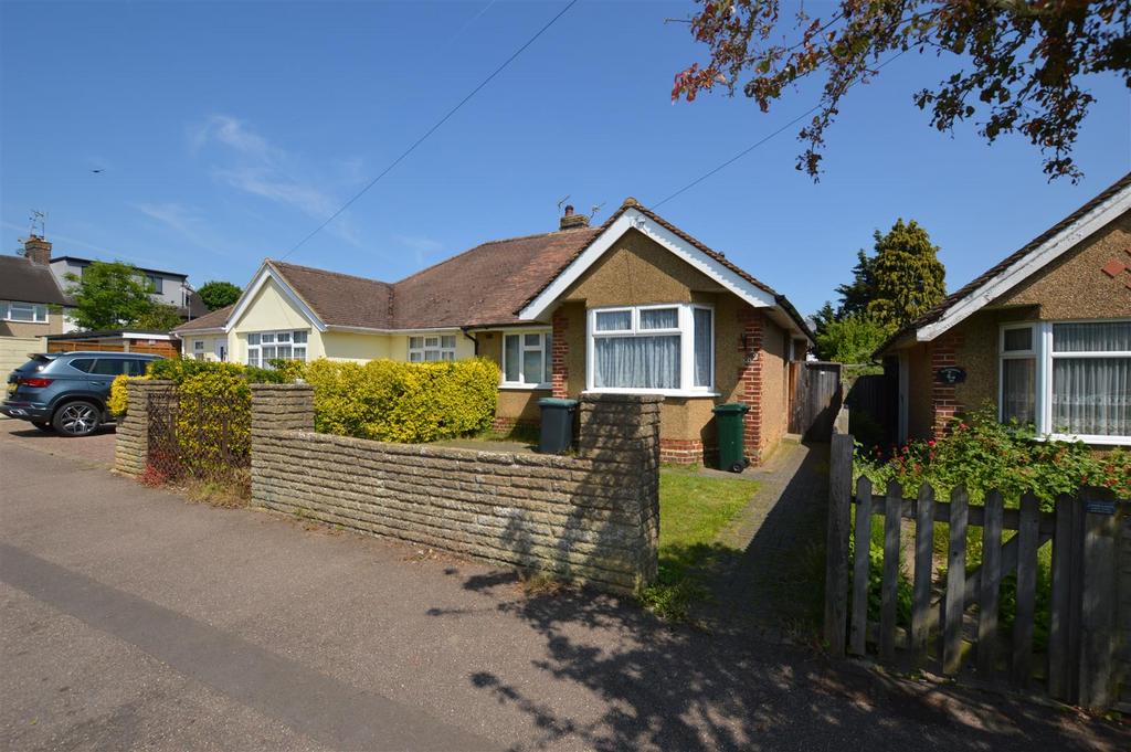 Sherborne Way, Croxley Green, Rickmansworth 2 bed semidetached