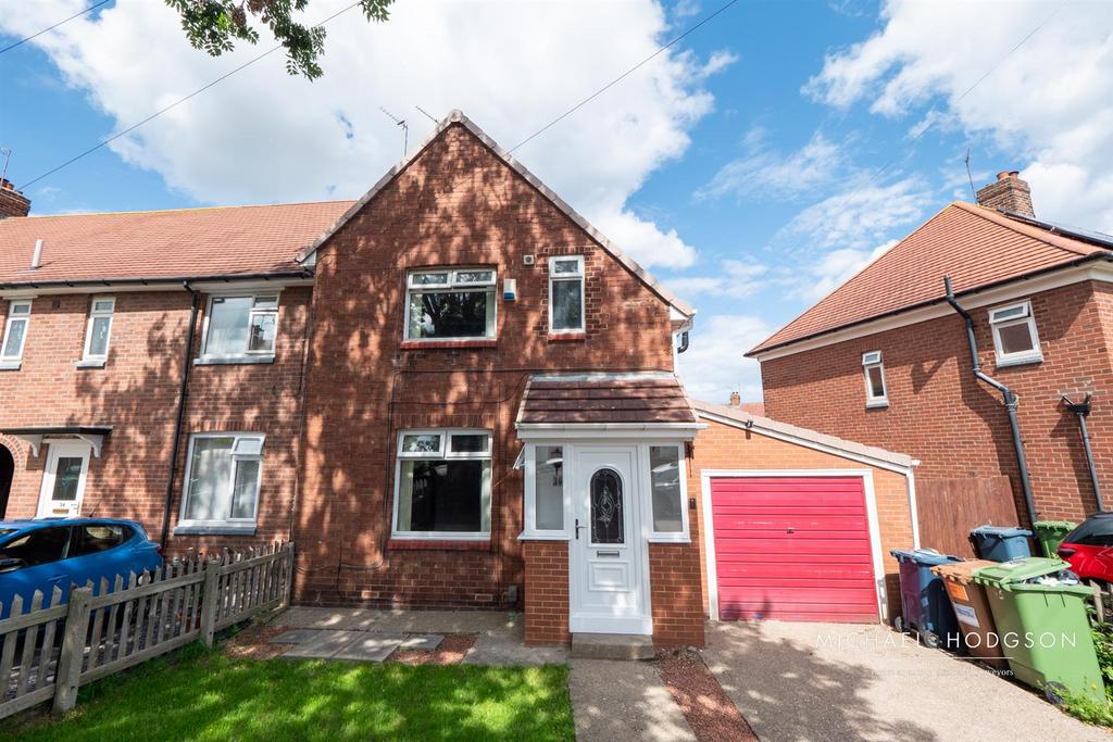 Felstead Crescent, Ford Estate, Sunderland 3 bed end of terrace house