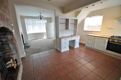 6 Thorntondale Road, Doncaster, DN5 8SL