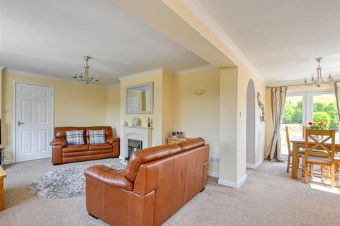 3 bedroom detached house for sale, Three Ridges, Hilton, Bridgnorth